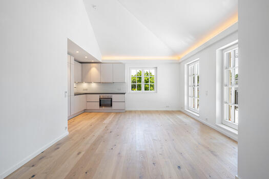 Kitchen with dining area
