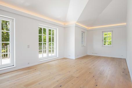 2-room attic apartment with large south-facing terrace for first-time occupancy