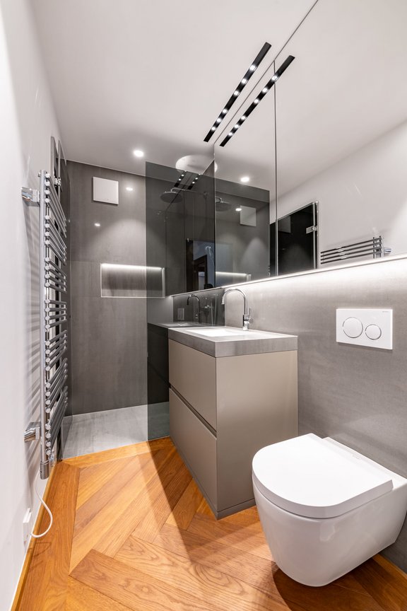 Duschbad im Hotel-Stil