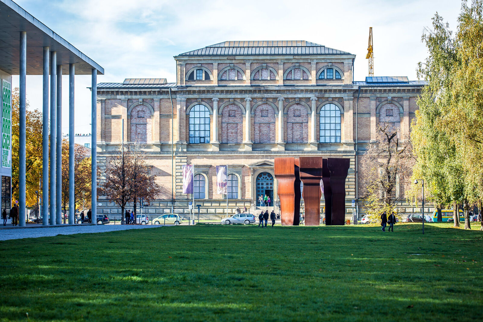 Lage nahe der alten Pinakothek