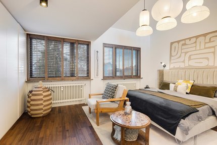 Schlafzimmer mit Luftraum