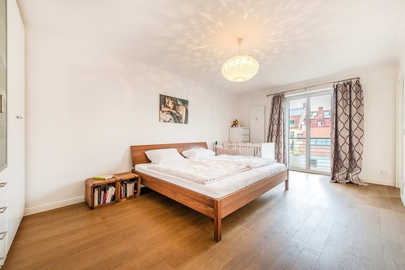 Schlafzimmer mit Bad en suite