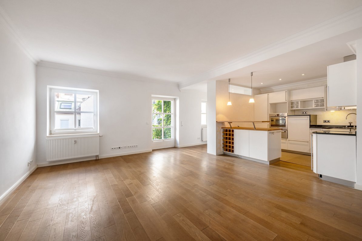 Bright living/dining/kitchen area