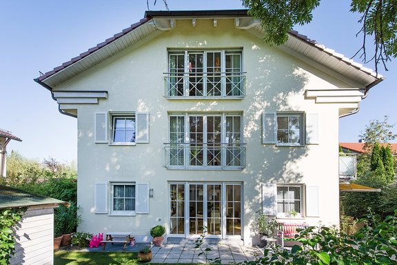 Stadtvilla mit fünf Einheiten