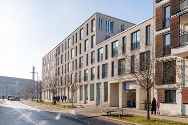 3-Zimmer-Wohnung mit idealem Grundriss, Loggia und Balkon
