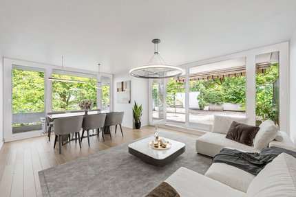 Wohn-/Essbereich mit Terrasse