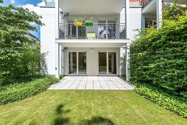 3 room apartment with terrace in green location