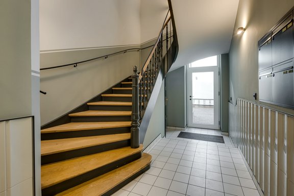 Saniertes Treppenhaus