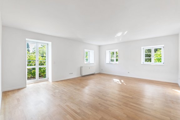 Die Räume eröffnen Traumblicke ins Grüne