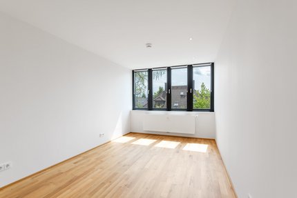 Lichterfülltes Schlafzimmer