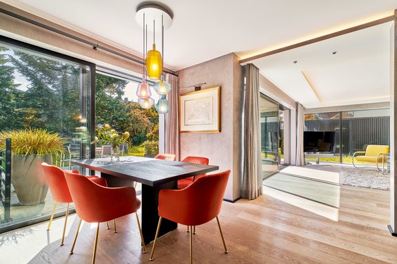 Koch-/Essbereich mit Terrasse