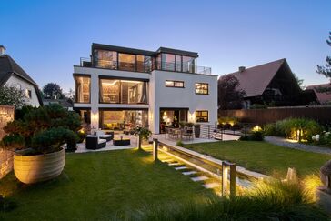 Watch video: A stylish home with a stunning garden and plenty of privacy
