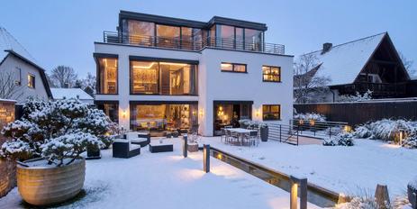 Ästhetisches Design-Domizil mit hinreißendem Garten und viel Privatsphäre