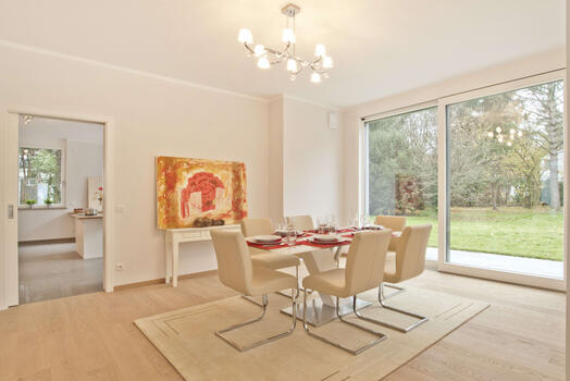 Bright dining area