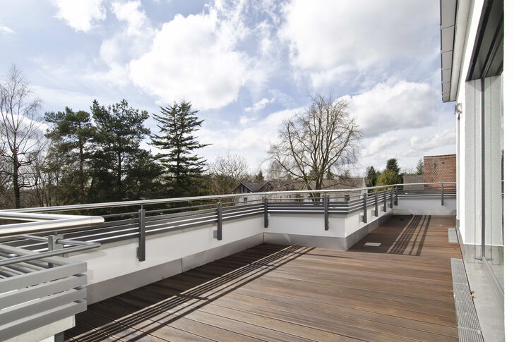 Sonnige Dachterrasse