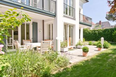 Very attractive 3-4 room garden apartment with wonderful sun terrace near Canaletto