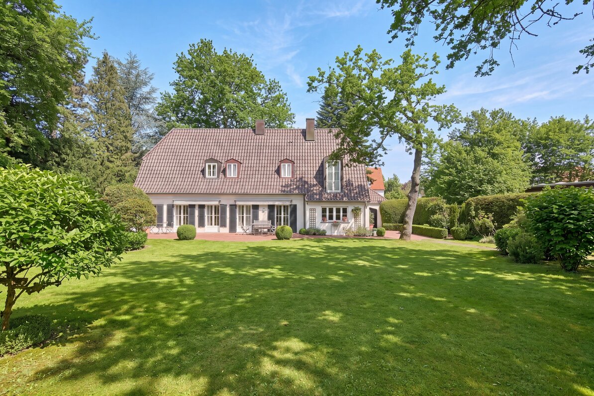 Dream home in cottage style