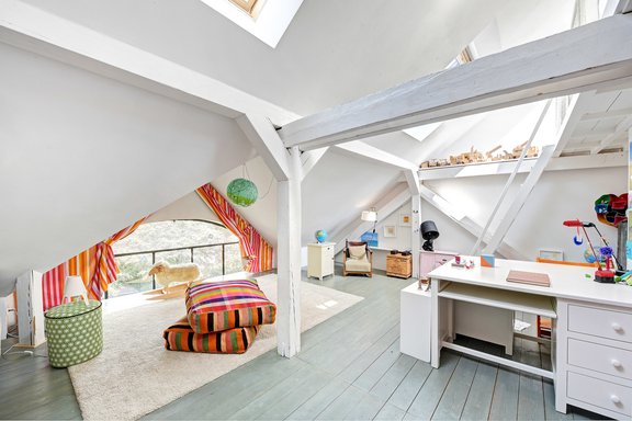 Charming attic studio