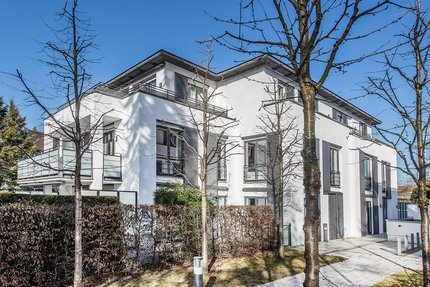 Seitliche Hausansicht