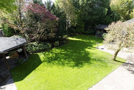 Park-like southwest garden