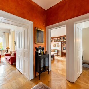 Zentrales Entrée