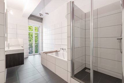 Komfortables Tageslicht-Bad