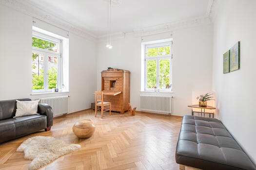 The rooms are characterized by a charming old building feel and a light-flooded ambience