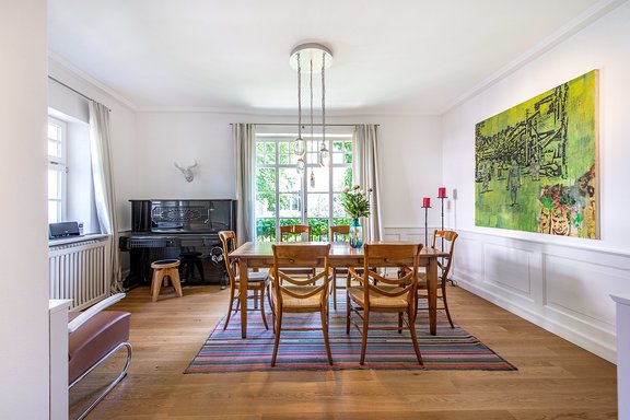 Gemütliches Esszimmer