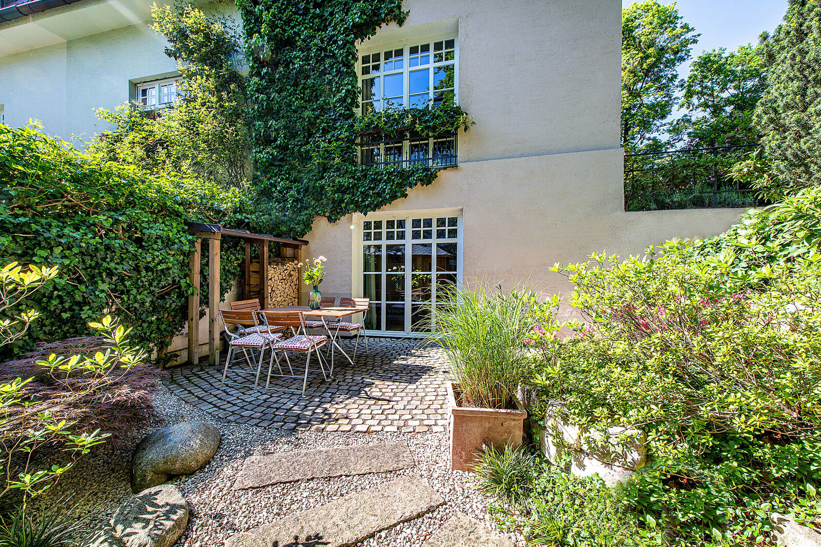 Hinreißender Patio-Garten