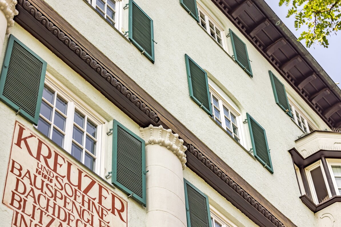 Zeitlose Eleganz der Fassade