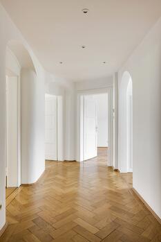 WGH 158 - Apartment Hallway