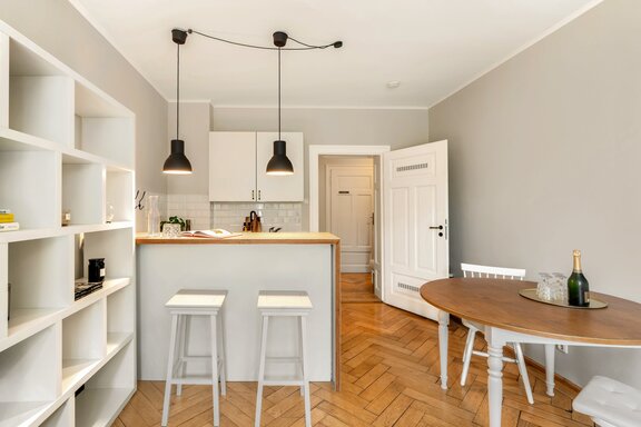 Wohnen, essen und kochen