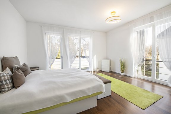 Masterbereich mit Ankleide und Balkon