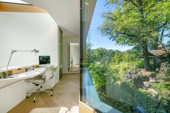 Galerie mit Homeoffice