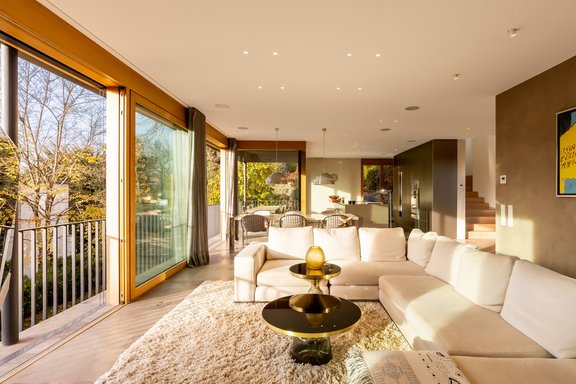 Großzügiges, lichterfülltes Wohnen