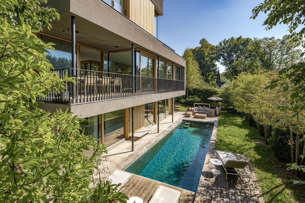 The timeless, high-end architecture is nestled in idyllic natural surroundings