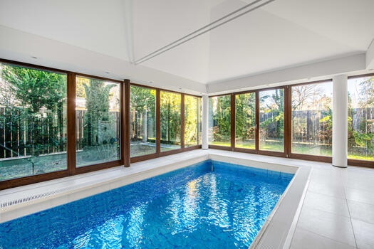 Pool mit Gegenstromanlage