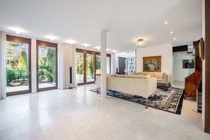 Repräsentanz und Lichtfülle