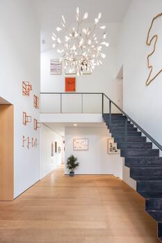 HS 1875 - Entrance Hall