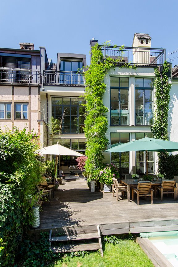 House view garden side