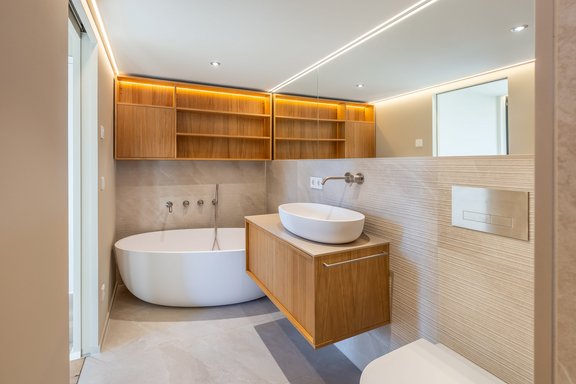 Ensuite-Bad im Dachgeschoss