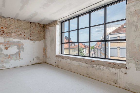 Highlight Atelier Window