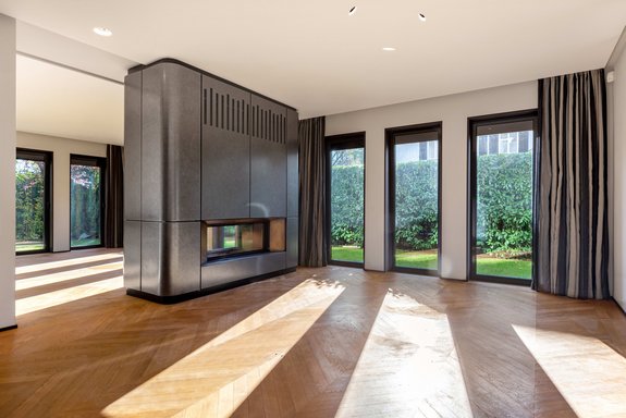 Wohn-/Essbereich mit Kamin