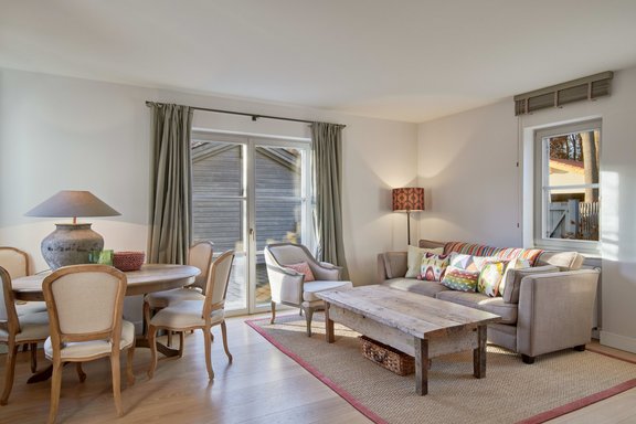 Wohn-/Esszimmer Gästehaus