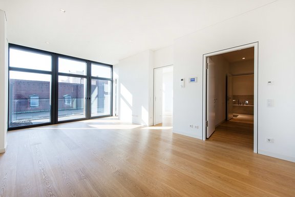 Wohnbereich mit Blick zum Flur