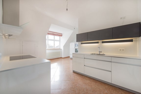 Hochwertige Einbauküche