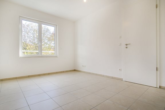 Großzügiges Schlafzimmer