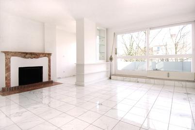 Attraktive Dachterrassen-Wohnung in ruhiger, guter Lage