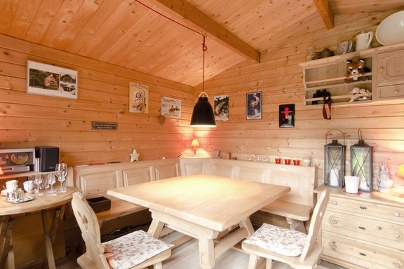 Cosy log cabin in the garden