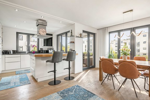 Offener Wohn-Ess-Kochbereich